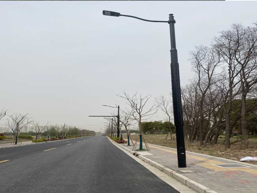 六盘水市上海综合杆 太阳能路灯工程